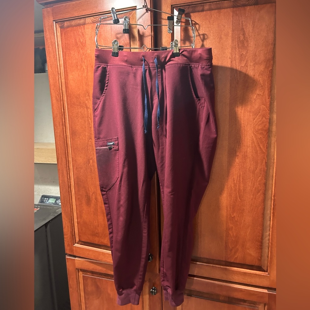 Maroon burgundy scrub jogger set